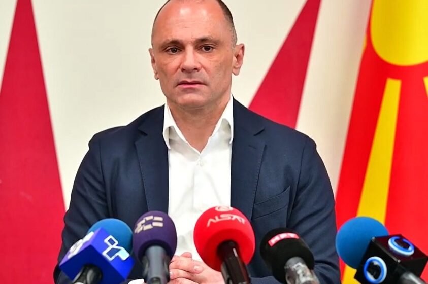  Filipçe: Gjysma e maqedonasve do të marrin pasaporta bullgare, nëse nuk anëtarësohemi në BE