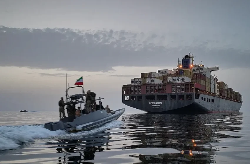  Bllokadë në Ngushticën e Hormuzit: 20 mijë marinarë të bllokuar në det