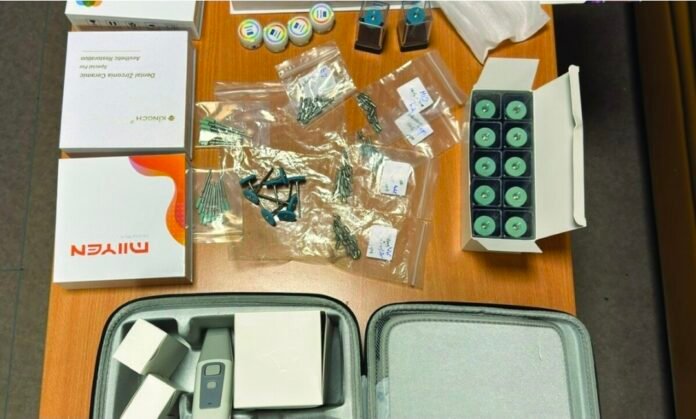 kapet-me-implante-ilegale-ne-vlere-16-mije-euro-ne-aeroportin-e-shkupit