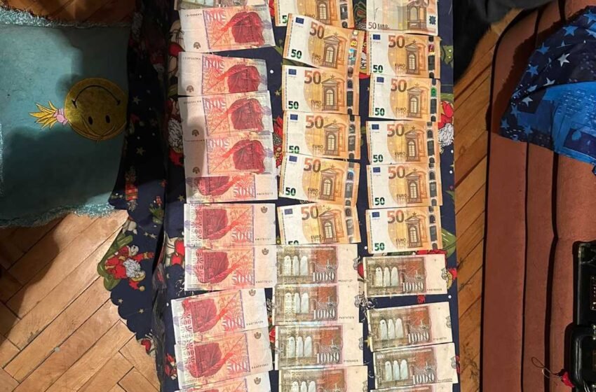  Bastisje në Gostivar, gjenden dr*ogë, ar*më dhe para, tre persona privohen nga liria