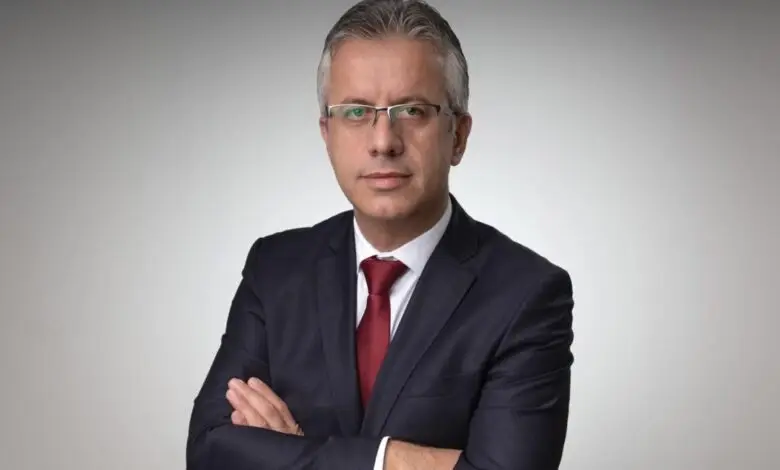 ismail-sinani-bashkimi-i-vlen-it-krijon-nje-binom-te-ri-politik-dhe-konsolidon-voten-shqiptare
