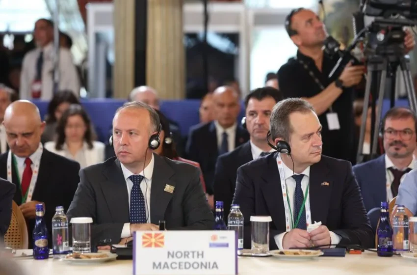  Afrim Gashi nga Samiti i NATO-s: Maqedonia e Veriut mbetet aleate e besueshme