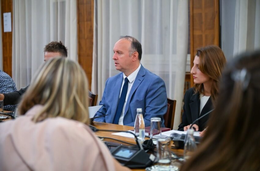  Gashi mbështet votimin elektronik, nëse mundësohet identifikimi i votuesve dhe fshehtësia e votimit